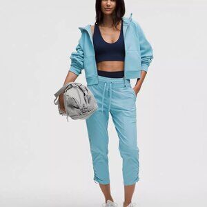 lululemon - Dance Studio Mid-Rise Cropped pant - BNWT